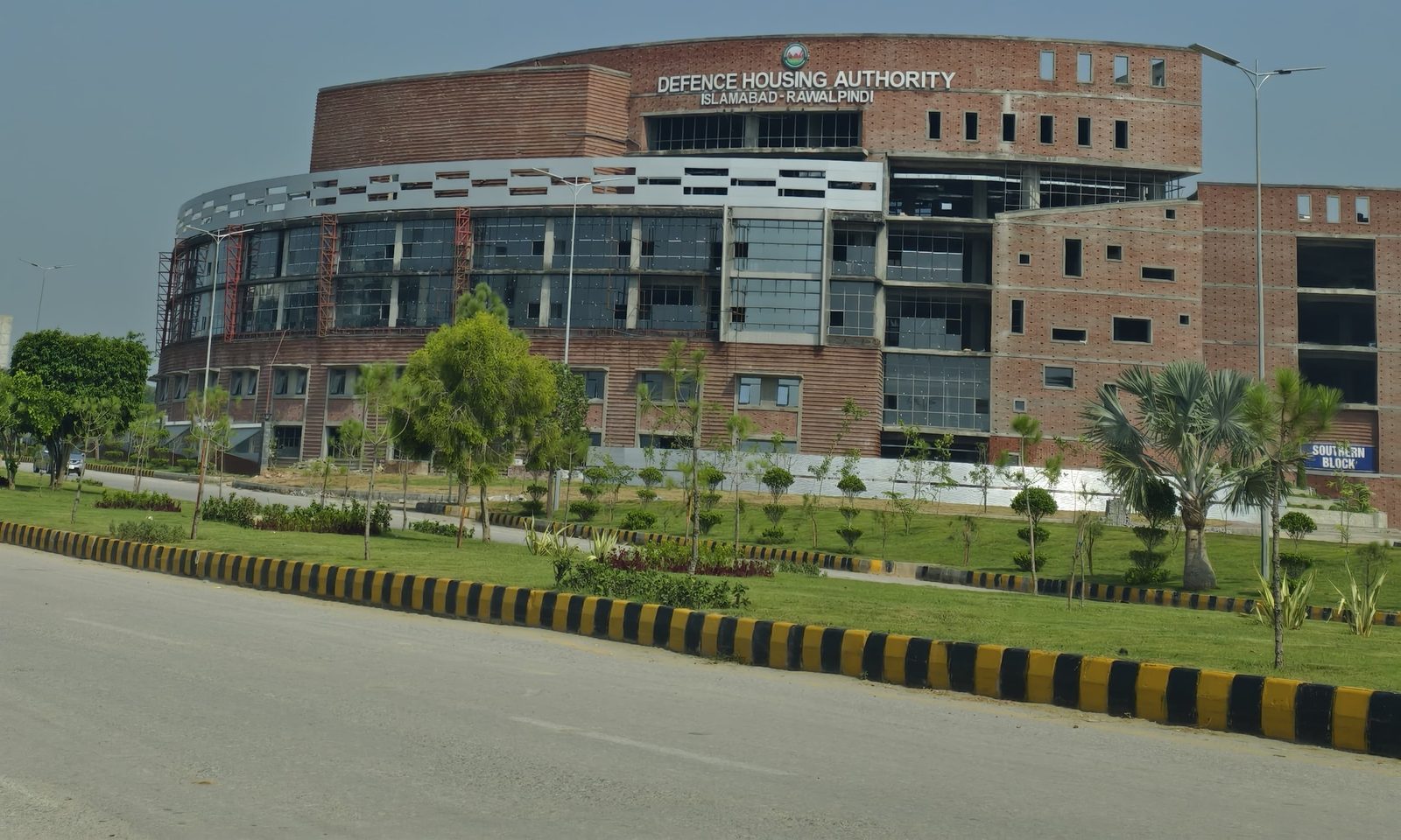 DHA Head Office Complex, DHA Phase V